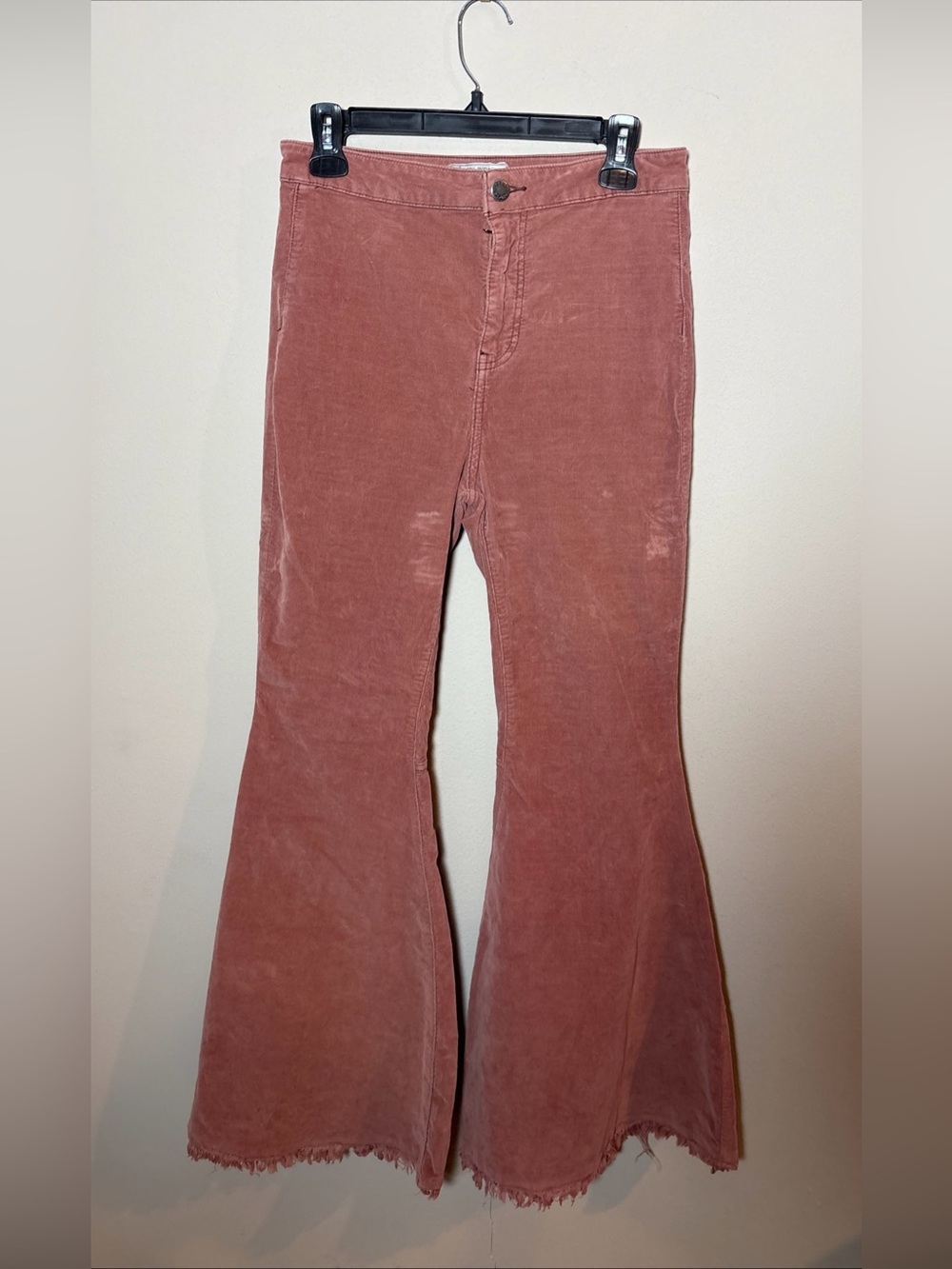 Free People Dusty Rose Just Float Corduroy Flare Pants High Rise Raw Hem Sz 29